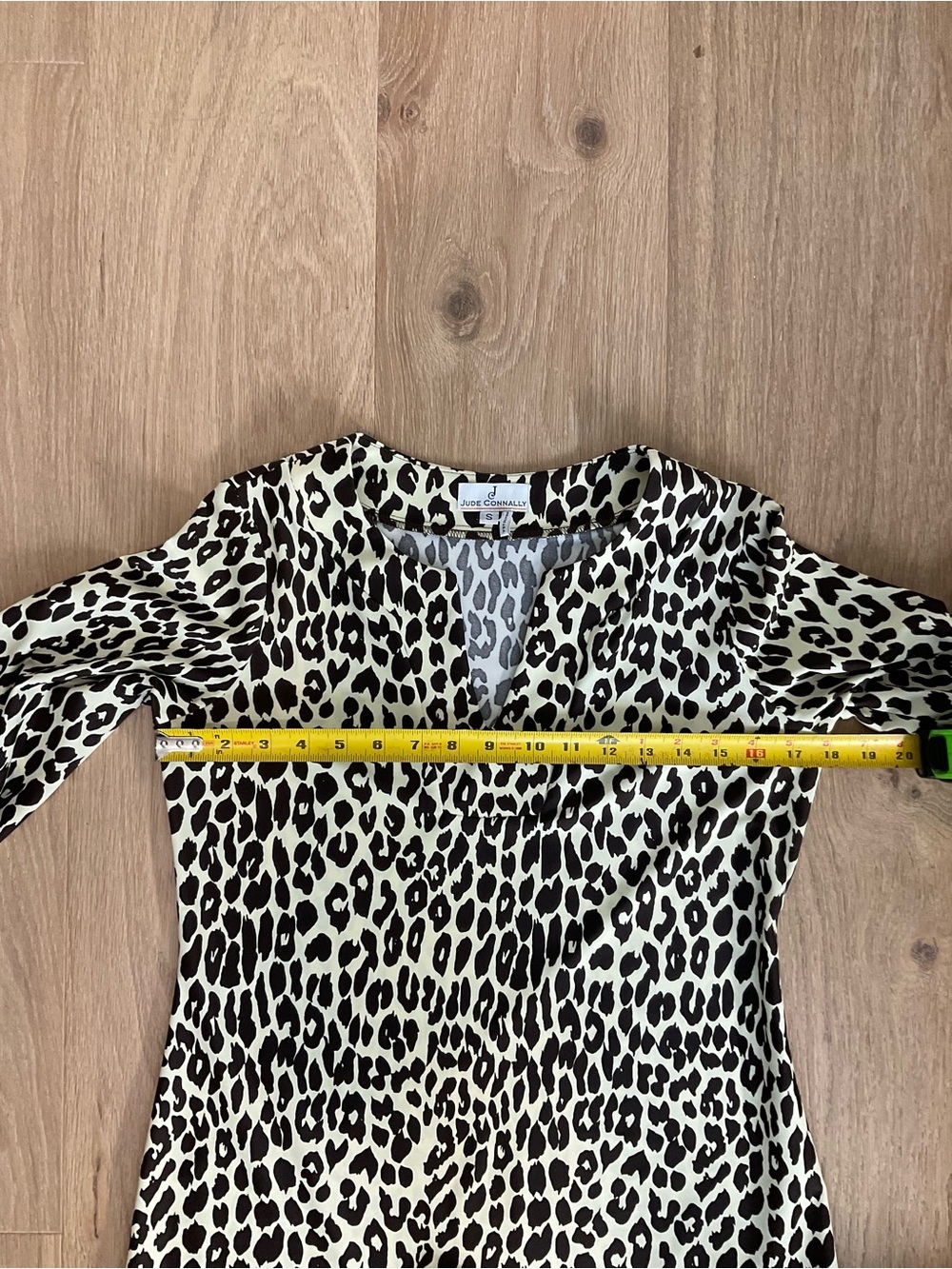 Jude Connally Leopard Print Shift Dress Small 3/4 Sleeve Stretch Knit - Picture 4 of 7